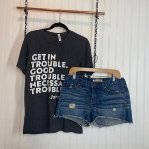 J Brand Distressed Denim Shorts Size 26 & Canvas Gray Graphic Tee Size M